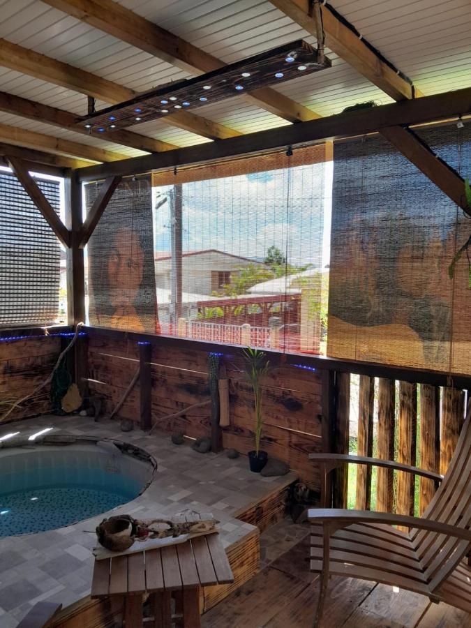 Kami Lodge F3 Jacuzzi Riviere-Salee Екстер'єр фото